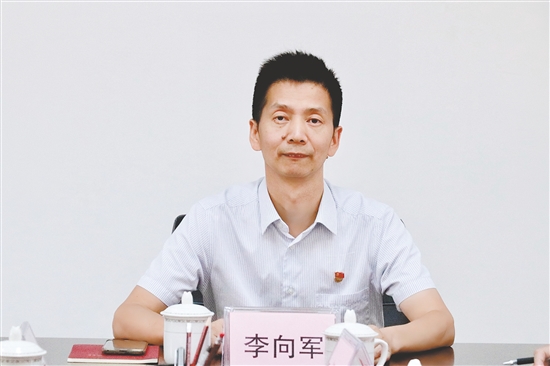 市委党校政治和法学教研部副主任、讲师李向军 市委党校政治和法学教研部副主任、讲师李向军