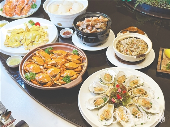 台山餐饮企业结合十五运会赛事，特意推出台山“乡味家宴”菜式。