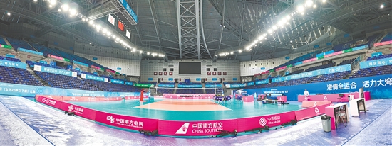 江门体育中心体育馆将迎来女子20岁以下组排球赛的激烈对决。 江门体育中心体育馆将迎来女子20岁以下组排球赛的激烈对决。