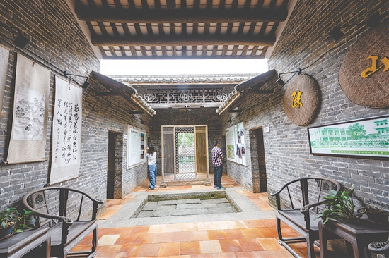 陈山村已有750多年历史，图为村史馆。