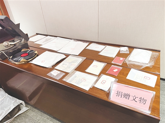这批实物资料既有见证抗战岁月的飞行史料，也有战后生活实物，为侨乡深挖“航空救国”历史、传承华侨爱国精神注入重要力量。