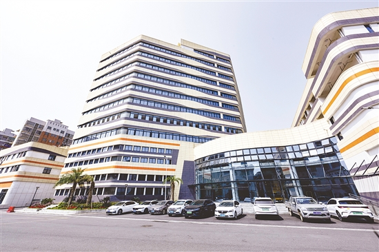 鹤山工业城养老服务中心。