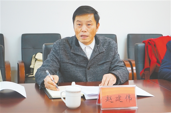 江门职业技术学院马克思主义学院院长、教授赵建伟