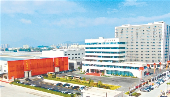 广东友谊新材料科技有限公司BOPP薄膜及特种胶带生产项目已于本月试产。