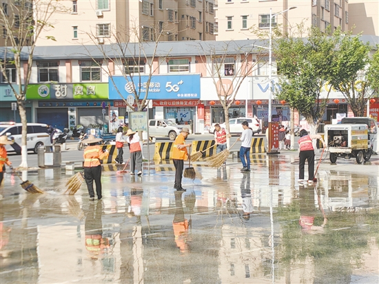 鹤山市深入开展全城“大扫除”集中行动。