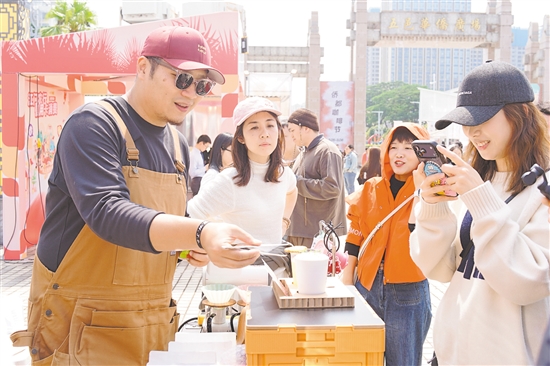 第四届侨都咖啡节点燃市民消费热情。