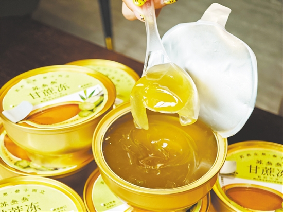 甘蔗冻有效解决了新会果蔗存放难的痛点。 甘蔗冻有效解决了新会果蔗存放难的痛点。