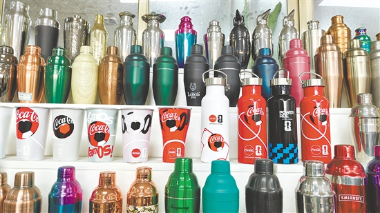 即将在2026年国际足联世界杯亮相的遇冷变色创意铝杯，正成为“台山制造”走向世界舞台的最新注脚。