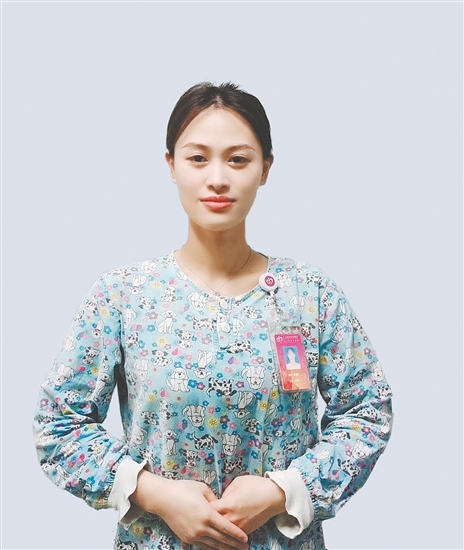 姓名：张炜瑜