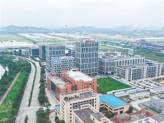 广东轨道交通产业园。
