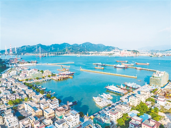 崖门镇从“渔农小镇”走向“海洋强镇”。