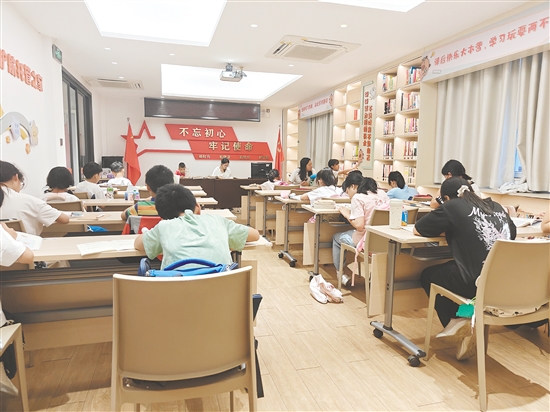 白沙社区“善邻”公益晚托班深受学生喜爱。
