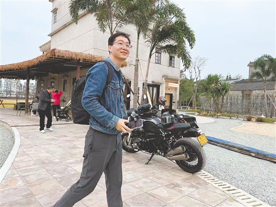 鹰村田园综合体项目主理人卓少冰。
