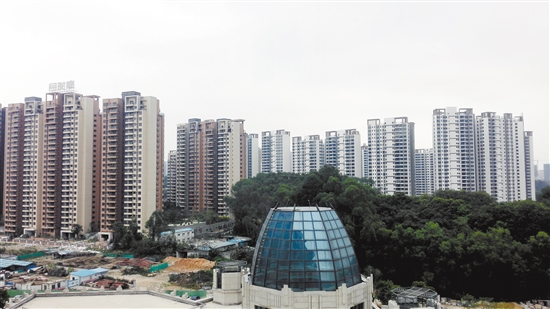 多地楼市库存告急 多个城市采取购房摇号措施