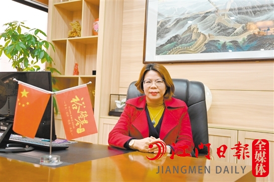 杨东卉