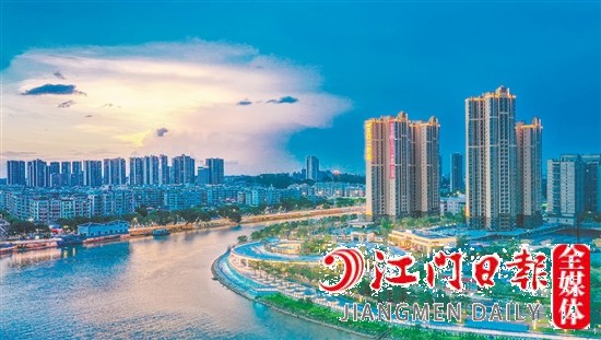 江门河一河两岸尽显繁华。