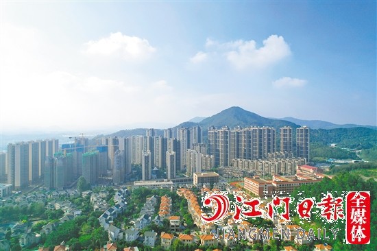 群华路板块楼盘林立。