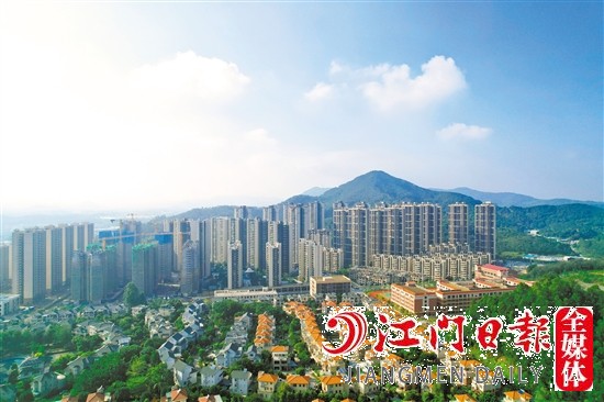 业内人士展望明年楼市“春暖花开”。
