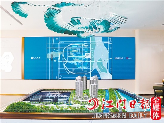 绿城滨江·潮闻东方营销中心已开放。