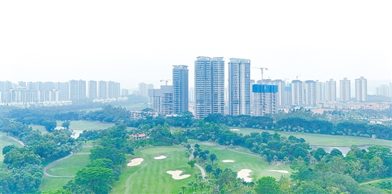 在动工的存量住宅用地中,有多个已在销售中的热点楼盘。 在动工的存量住宅用地中,有多个已在销售中的热点楼盘。