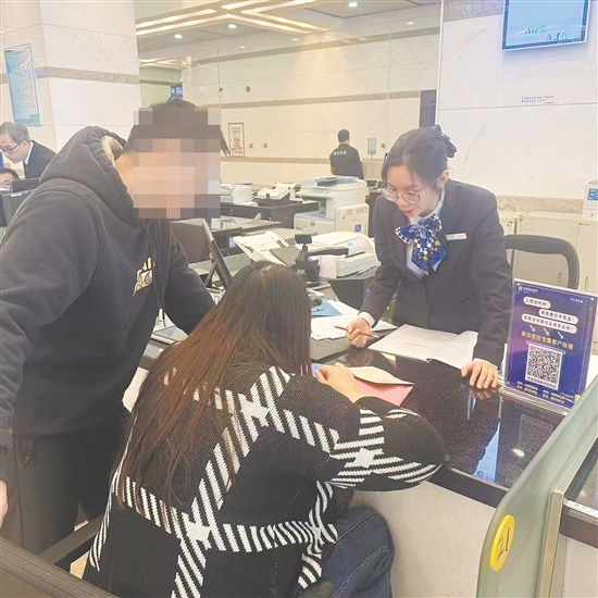 公积金新政吸引市民关注 公积金新政吸引市民关注