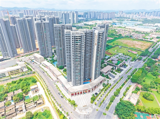 过去一年,我市县域楼盘销售数据出色。 过去一年,我市县域楼盘销售数据出色。