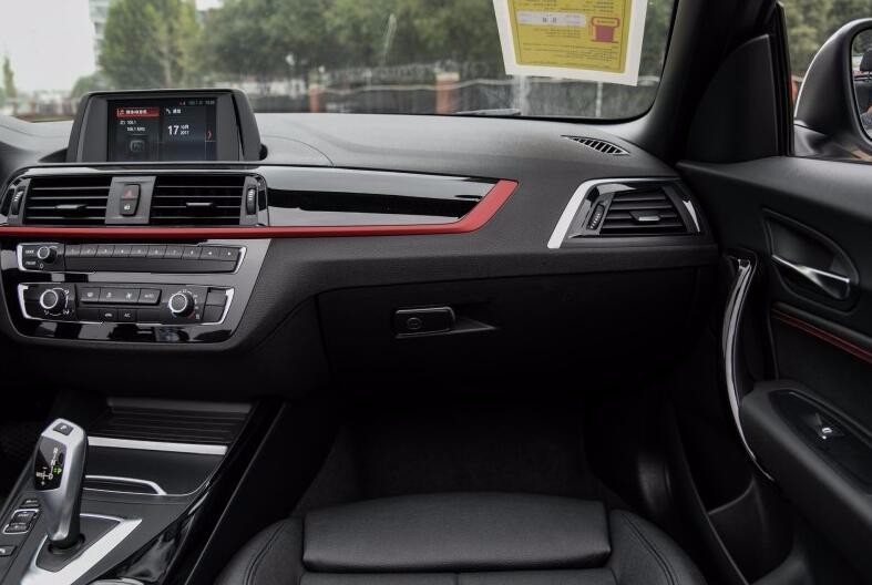 拉风的宝马敞篷小跑车,不到30万便可拥有它