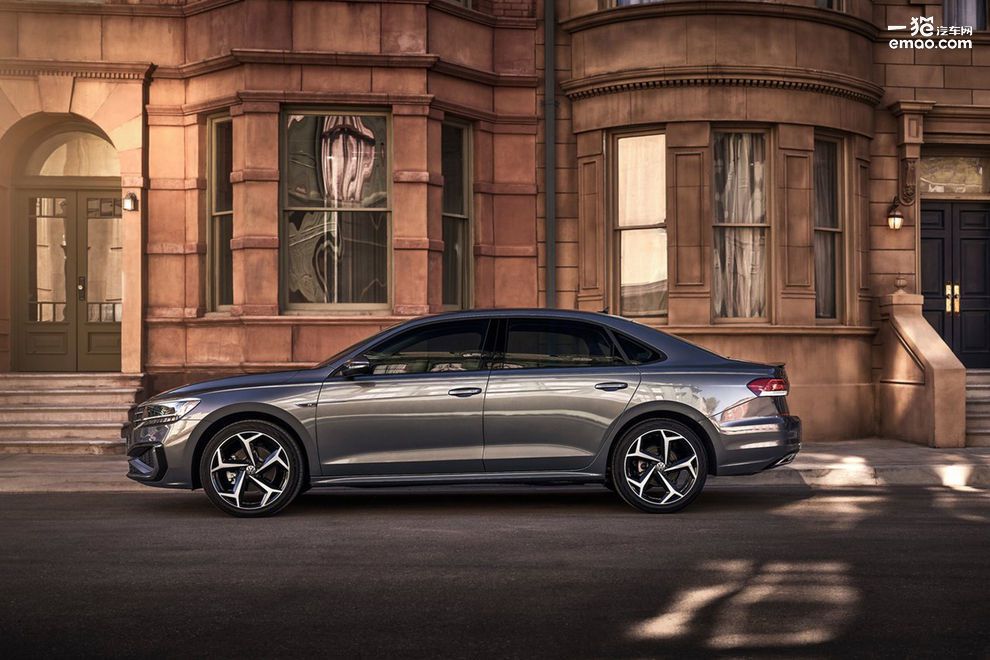 美版帕萨特沿用PQ46 外观内饰升级\/匹配6AT变