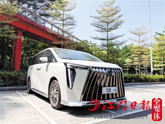 2023款M8宗师外观很霸气。
