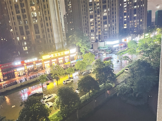 进入5月份，强降雨不断，有的车主遭遇“水浸车”。